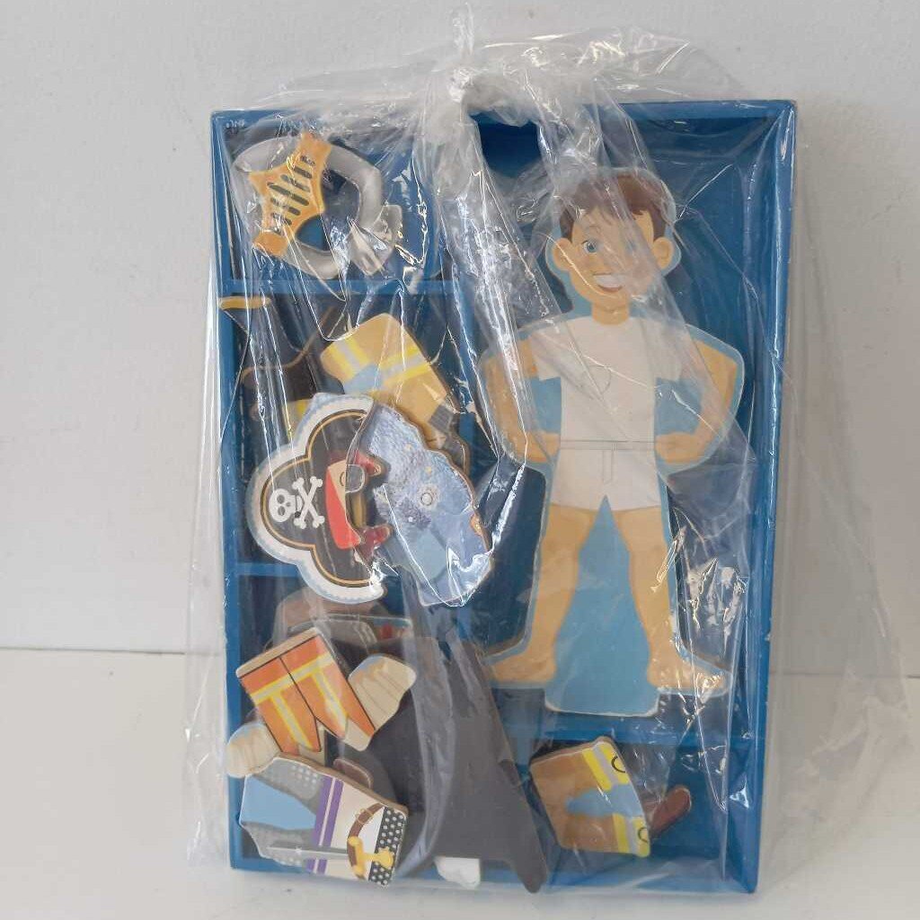 poupee magnetique