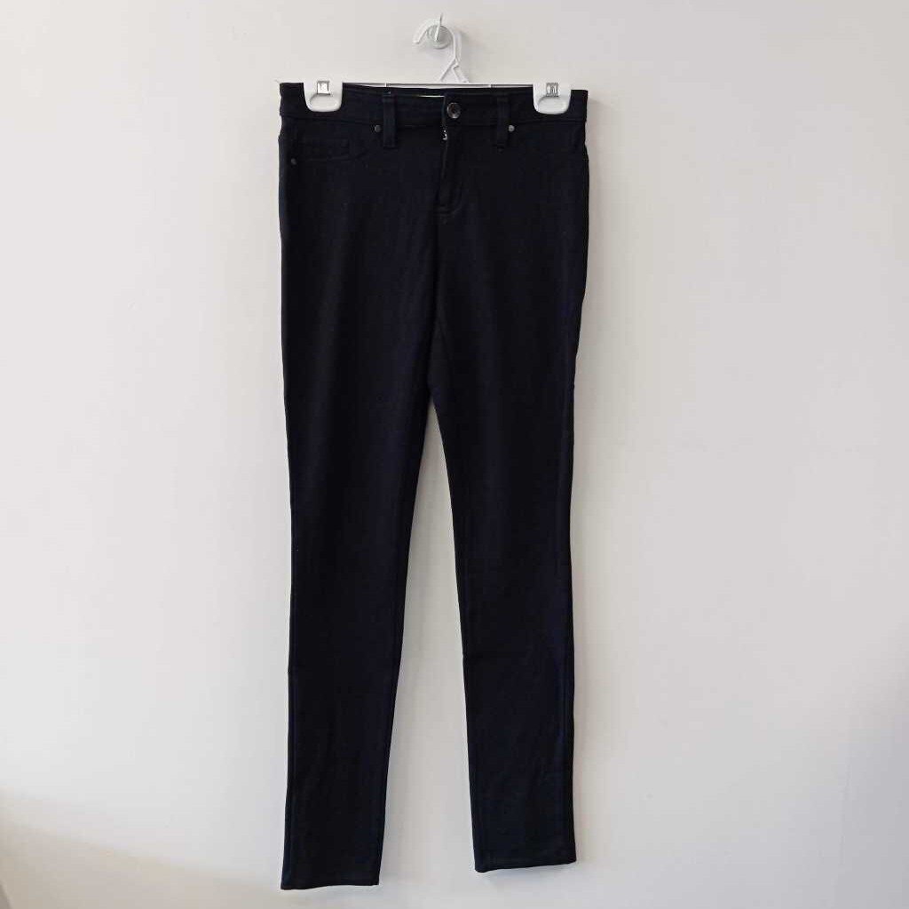 pantalon taille 04