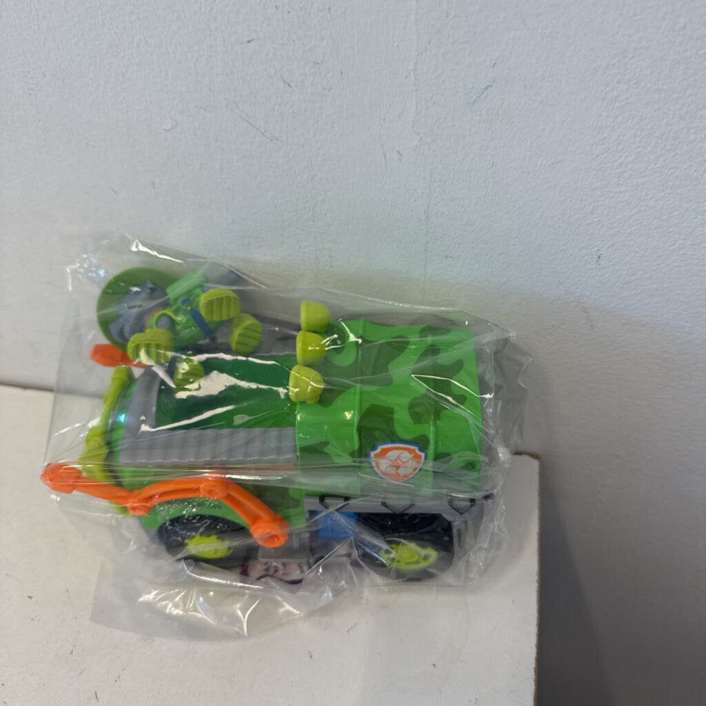 vehicule + figurine