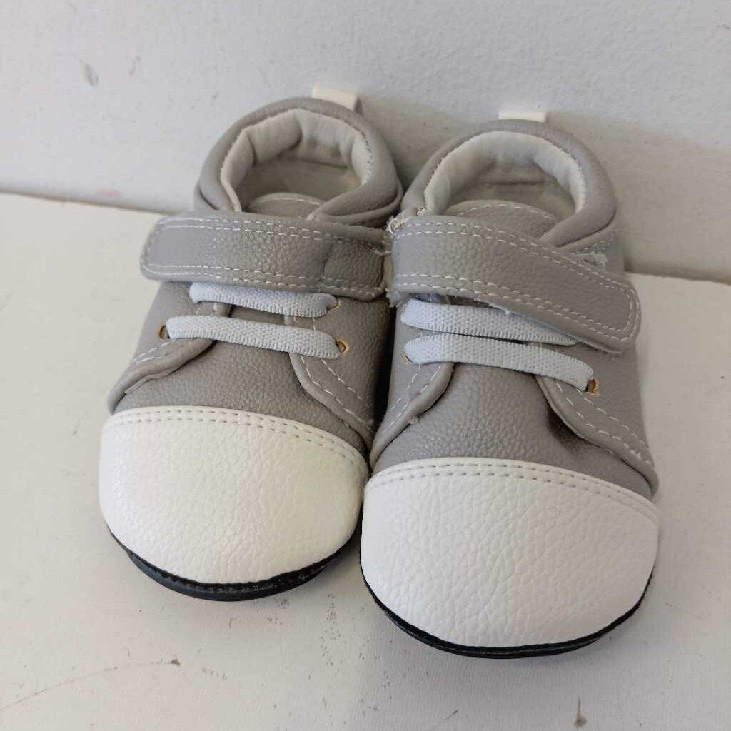 souliers bebe