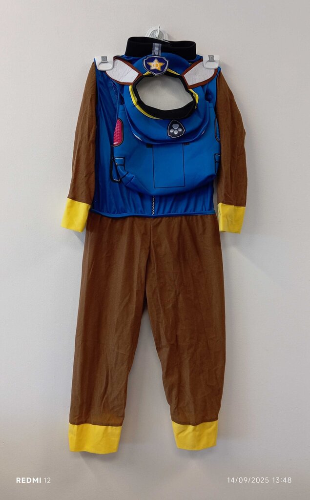 costume Chase