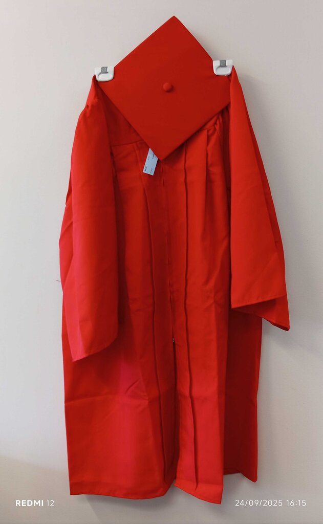 costume graduate