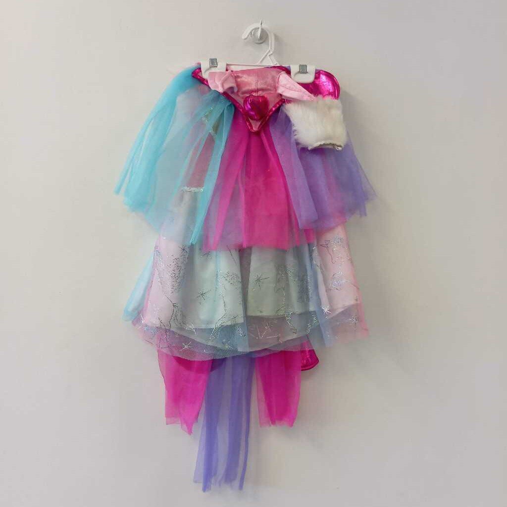costume