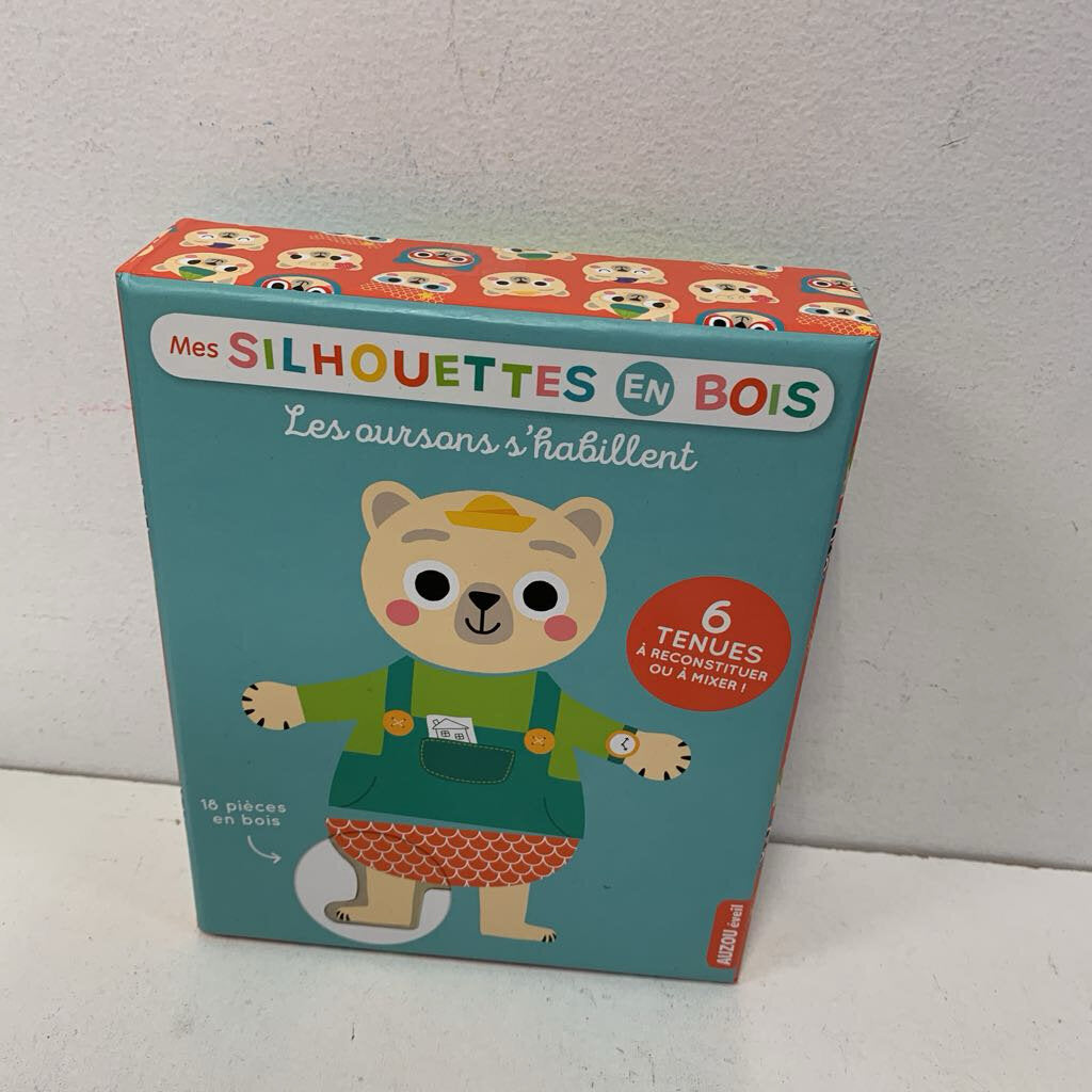 les ourson s'habillent
