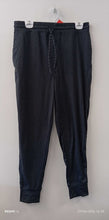 Charger l'image dans la galerie, pantalon homme m/m
